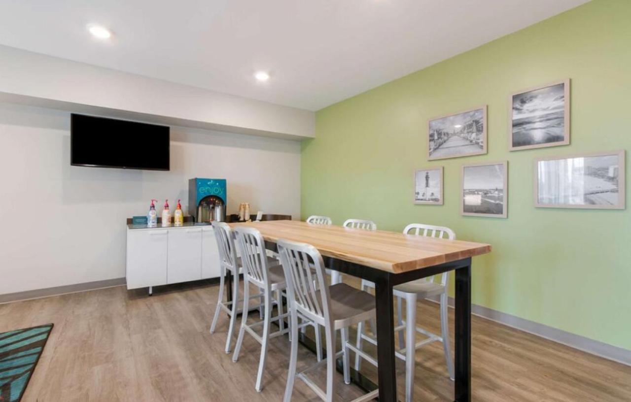 Woodspring Suites Allentown Bagian luar foto