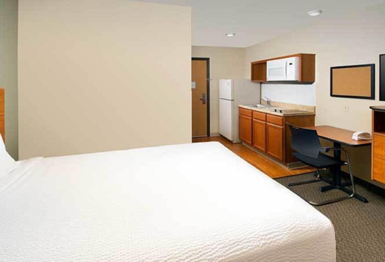 Woodspring Suites Allentown Bagian luar foto