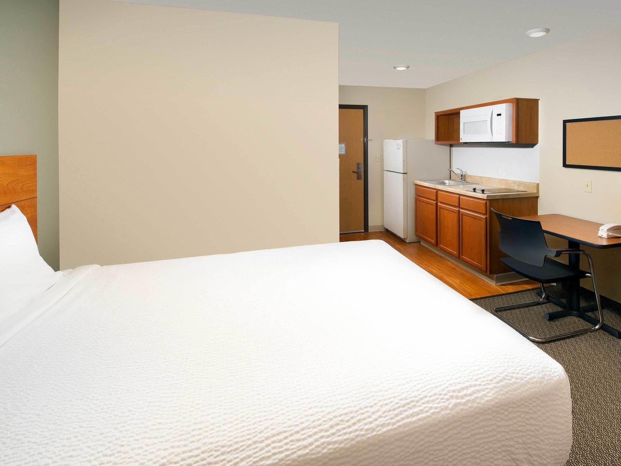 Woodspring Suites Allentown Bagian luar foto